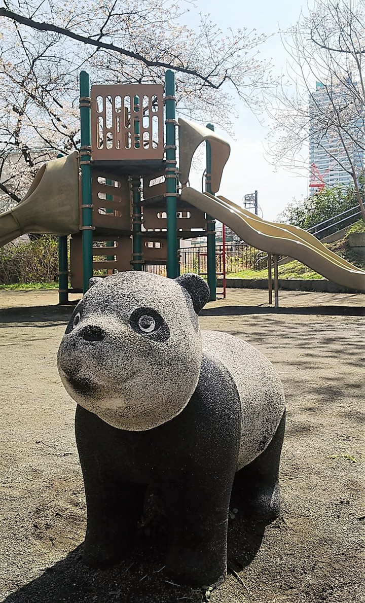 幸ケ谷公園のパンダ。