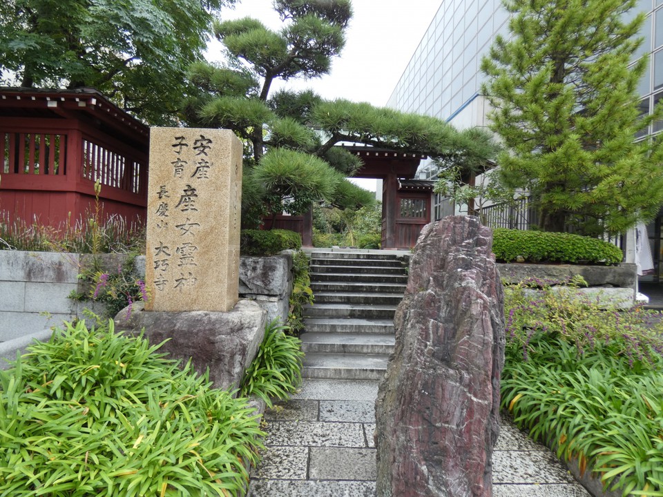 大巧寺山門