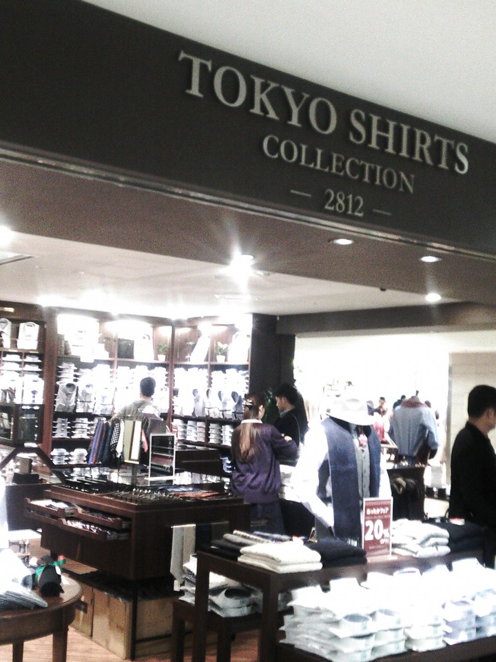 ワイシャツを購入しました