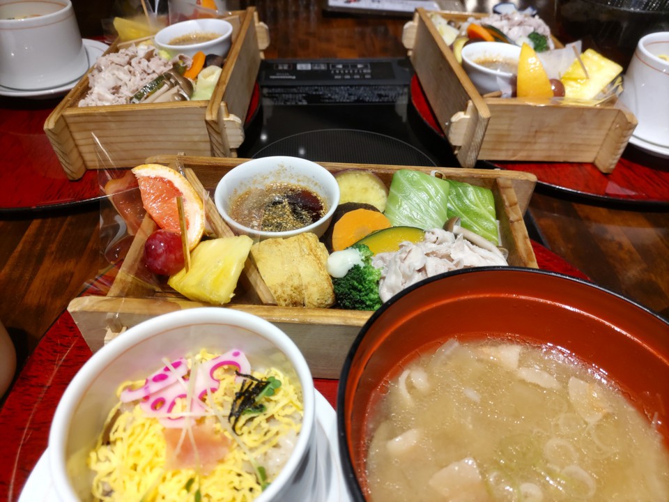 いちにいさん銀座店 　ランチ