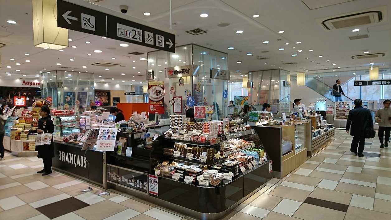 お菓子売り場