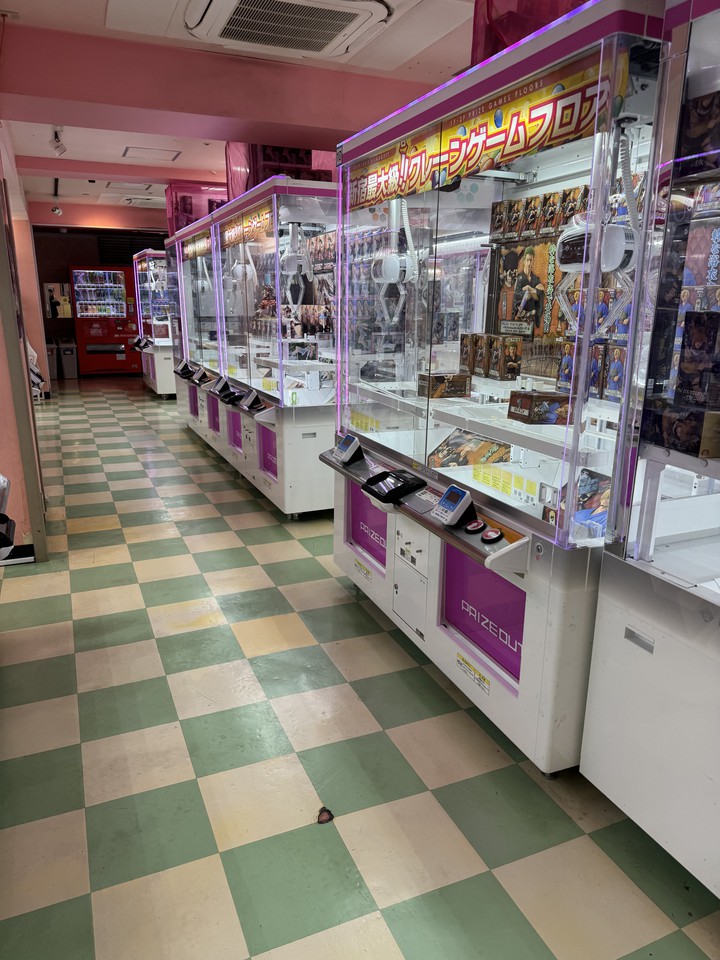 TAITO STATIONの店内のゲーム