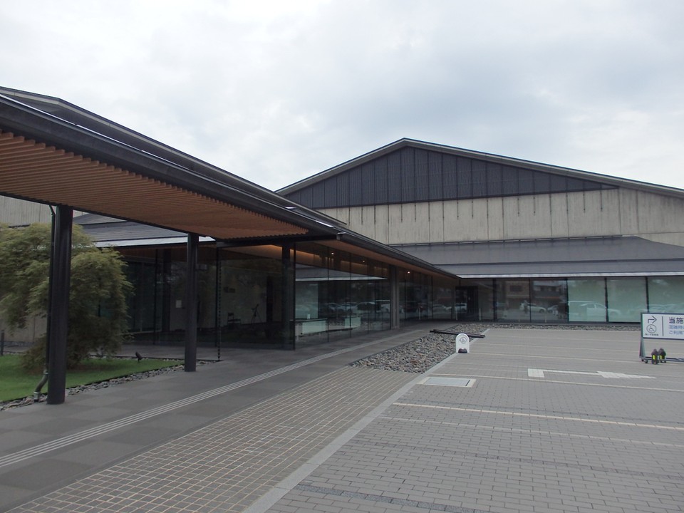 岩槻人形博物館