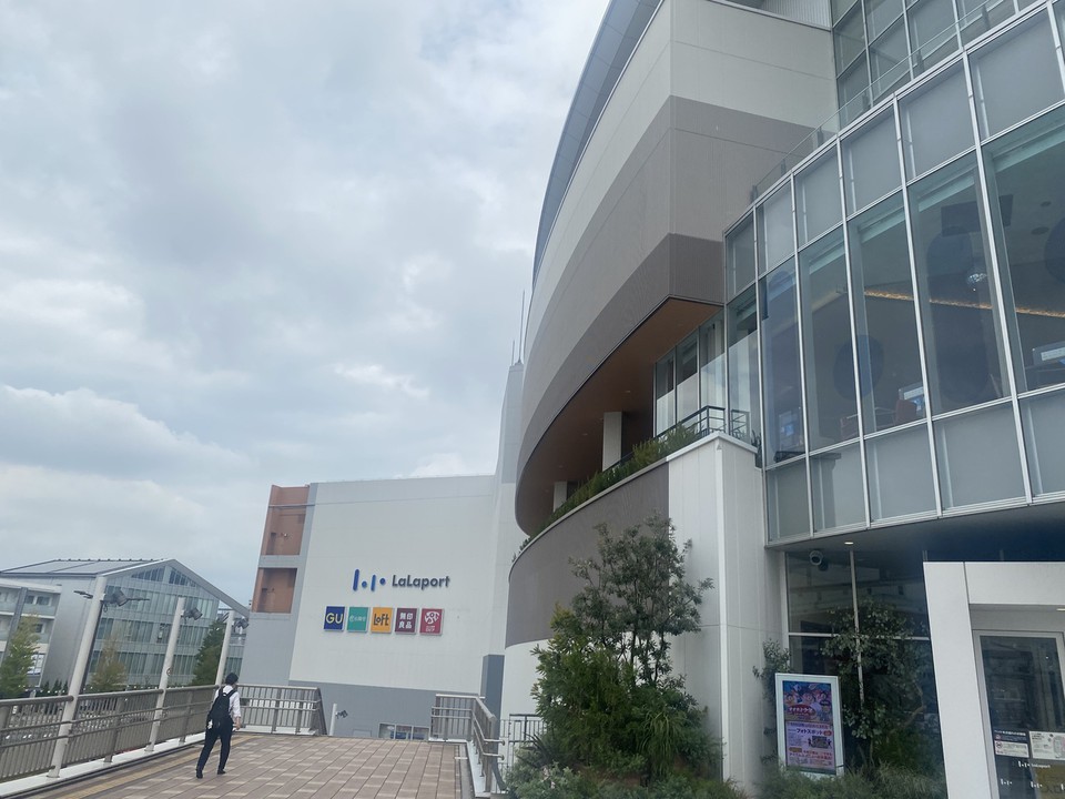 キレイな建物
