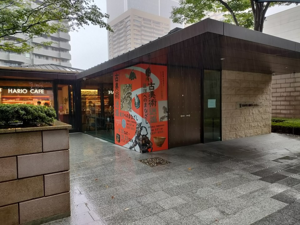 カフェも併設されるようになった。
