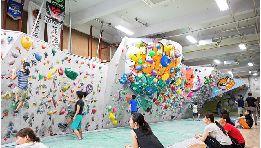 クライミングから登山まで 何でも揃う東京都内のクライミングショップ Pathee パシー