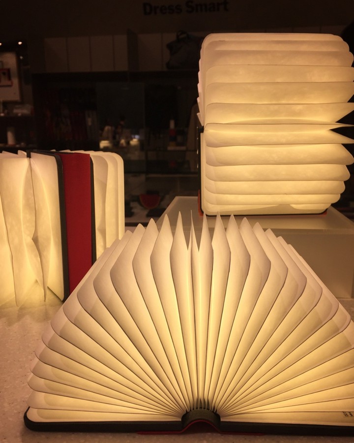 MOMA  商品
