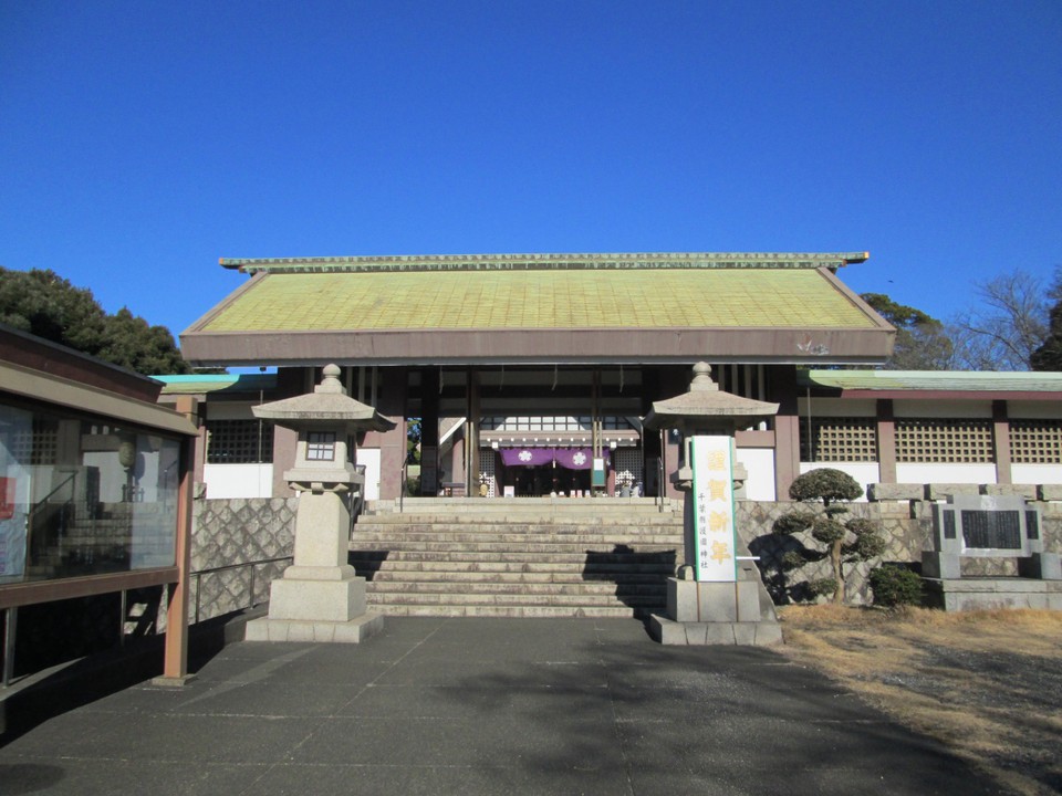 護国神社神門