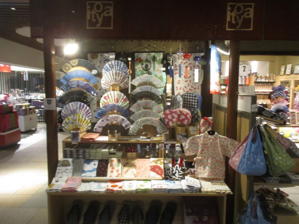 伊東屋 (羽田新国際線ターミナル店)