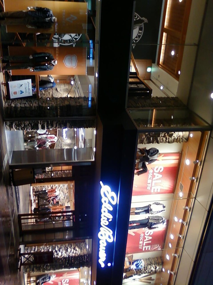 みとれてしまう店舗でした。