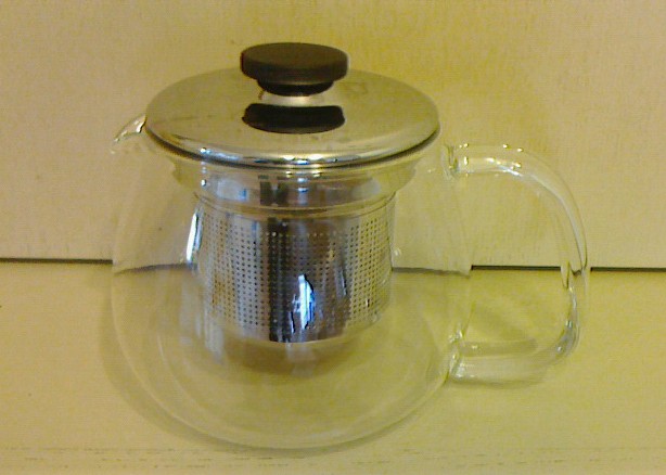 茶漉しがしっかりしたガラスのティポット