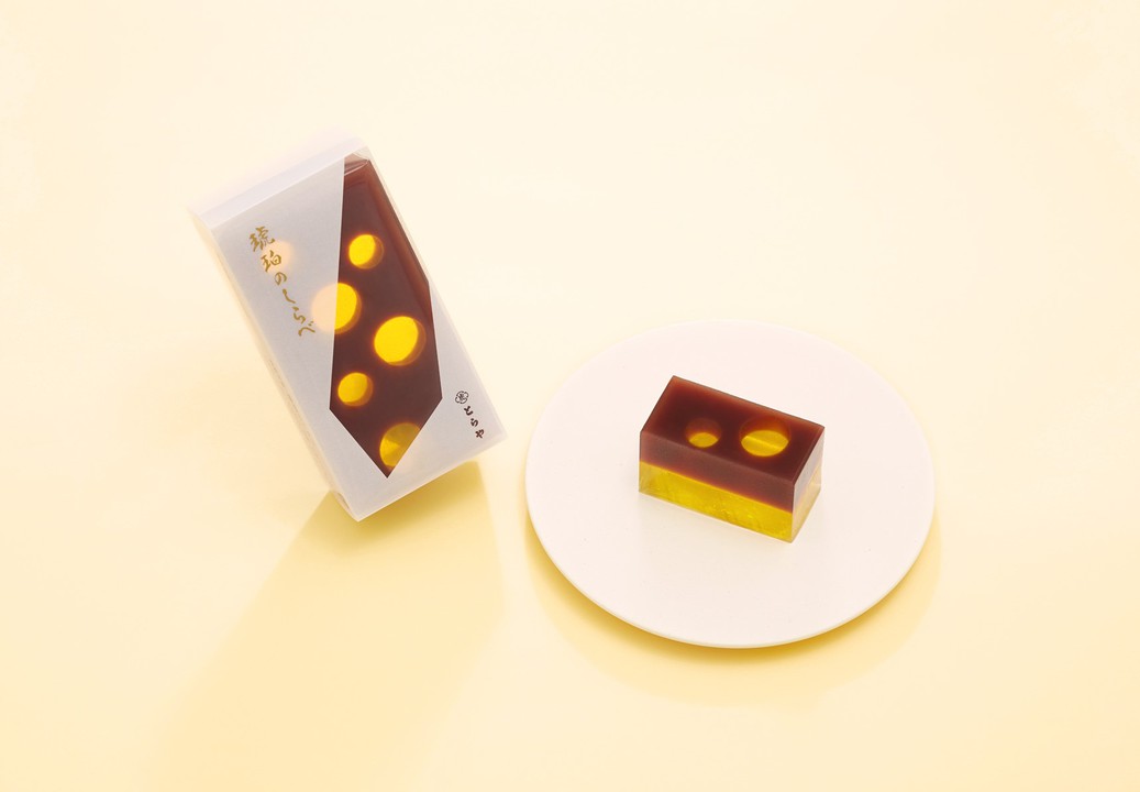 とらやの和菓子の画像。