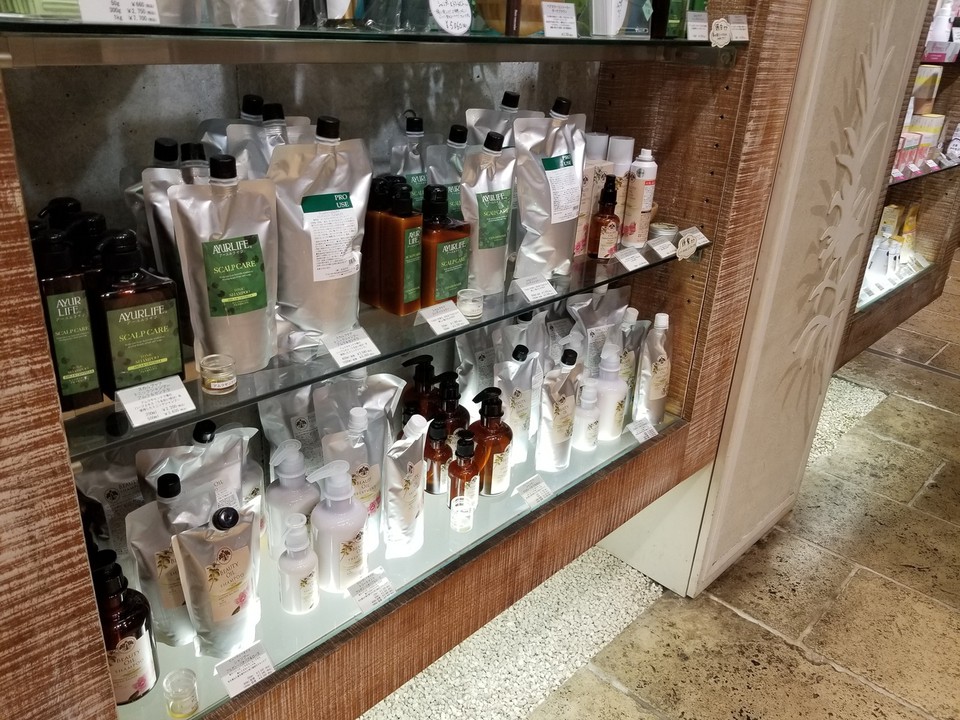 生活の木原宿表参道店の内観画像。