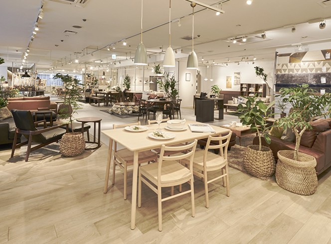 大阪 心斎橋筋 ≪EMERAUDE≫ 灰皿 大阪 心斎橋筋 ≪EMERAUDE≫ 灰皿