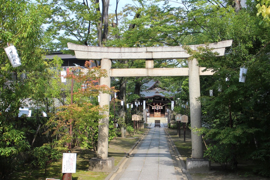 鳥居