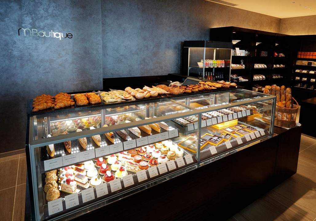 大阪マリオット都ホテルのM-Boutique店舗内観