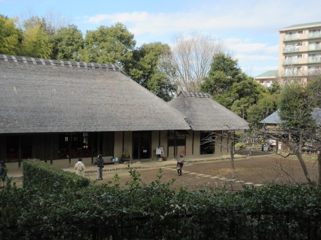 民家