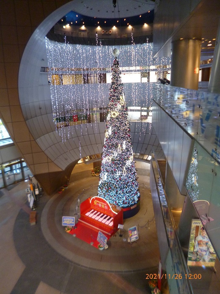 上の階から見下ろしました。