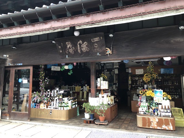 若宮大路にある店舗