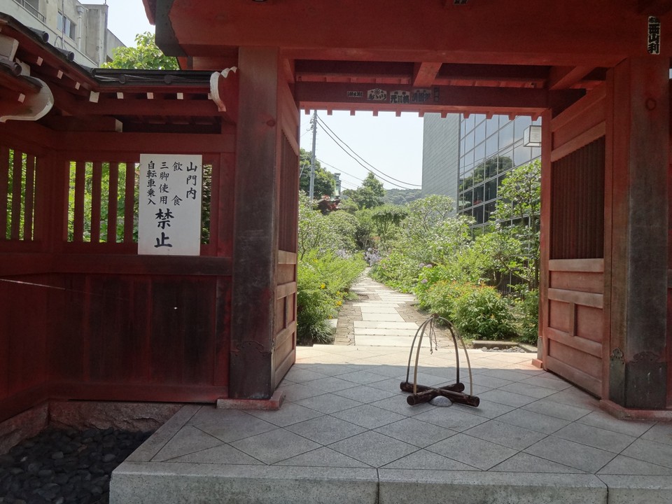 もう少し前は記念撮影組みで混雑