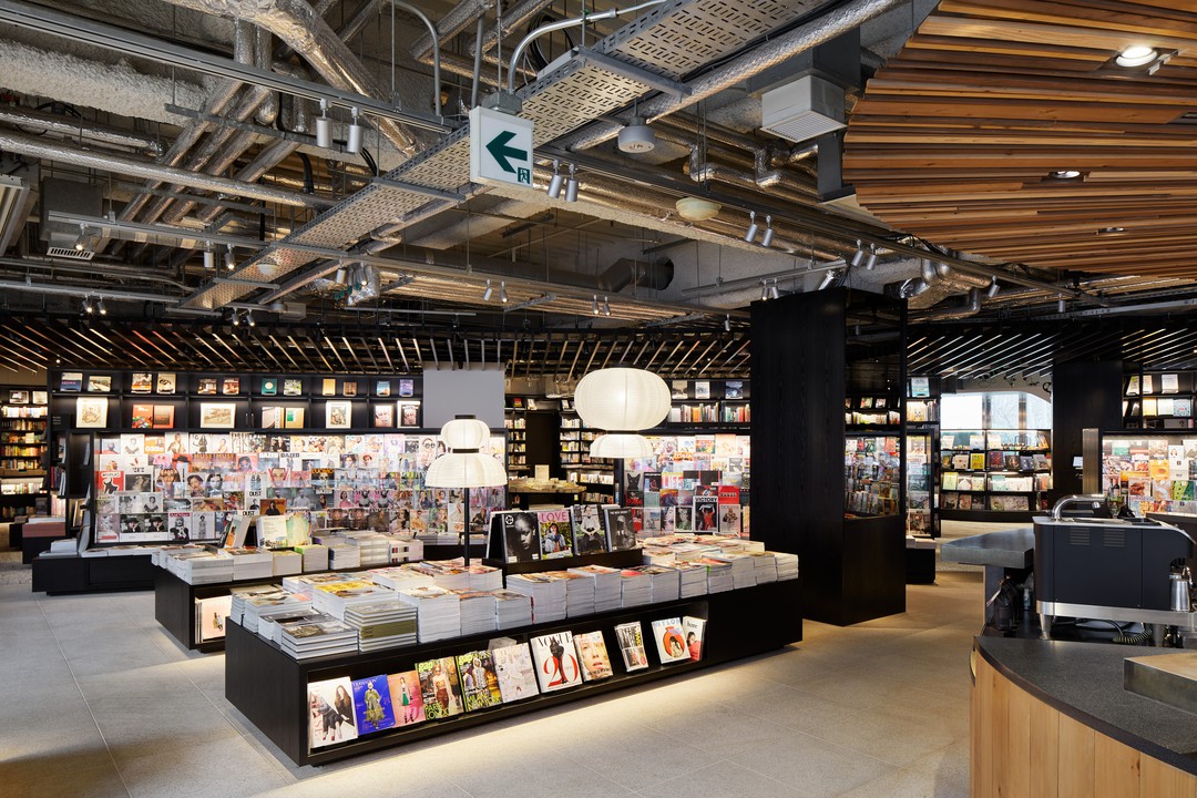 六本木蔦屋書店のBOOK&CAFE