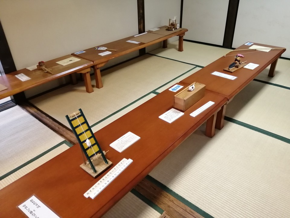 からくりおもちゃ