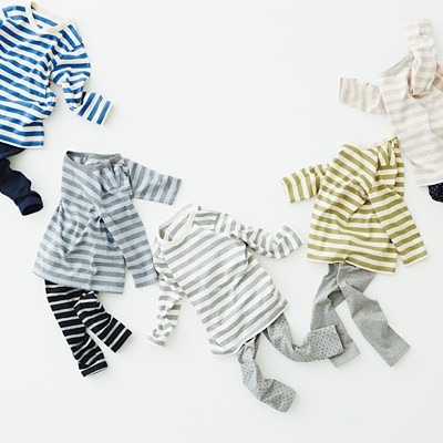 無印良品のシンプルな服の画像。