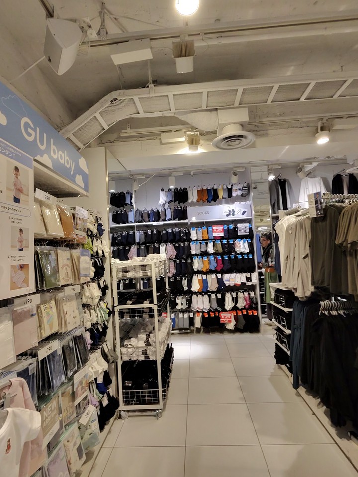 GUの店内の売り場
