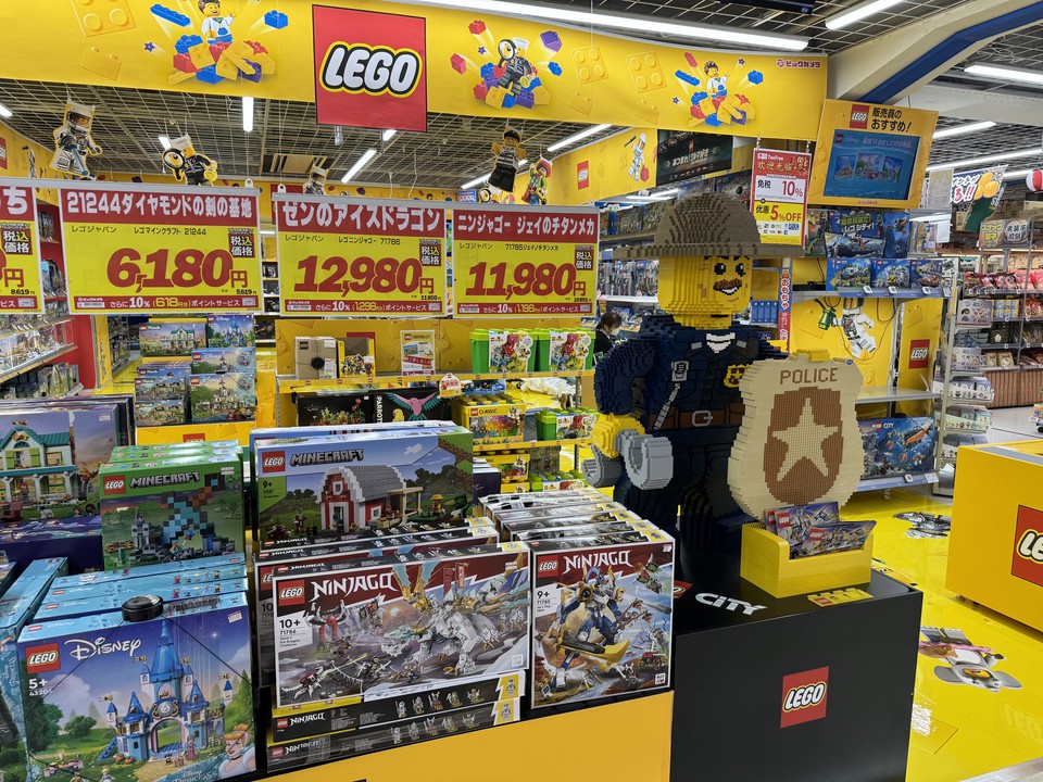 ビックカメラ新宿西口店の子供のおもちゃ売場
