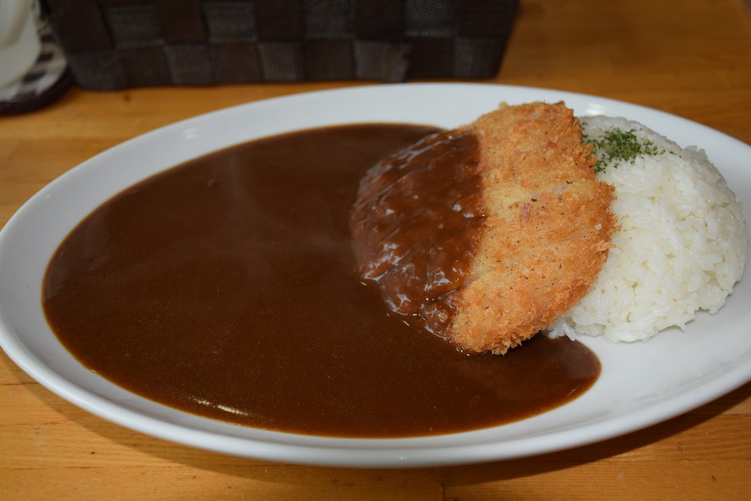 千歳名物　空軍カツカレー