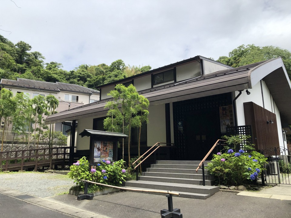 建物の全景
