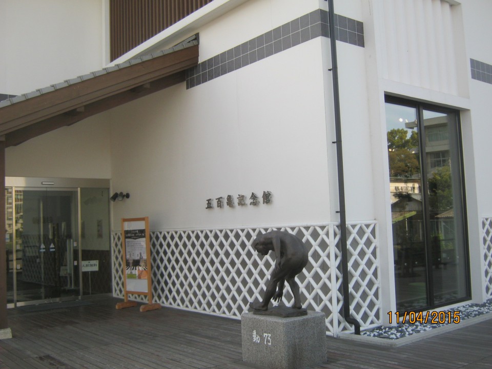 建物も堀とマッチしていました。