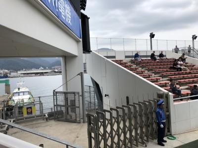 スタジアムからも海が見えます。