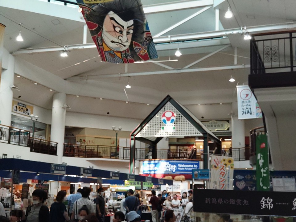 新潟の名産がたくさん揃う