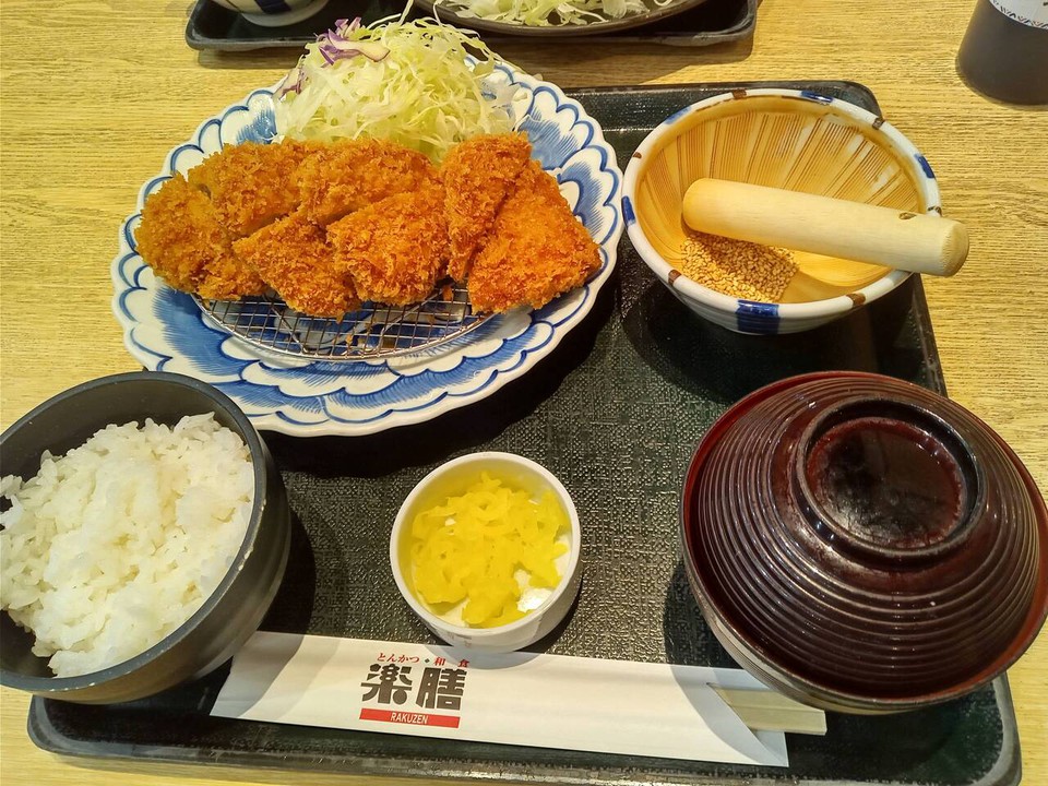 楽膳 アリオ蘇我店のひれかつ御膳