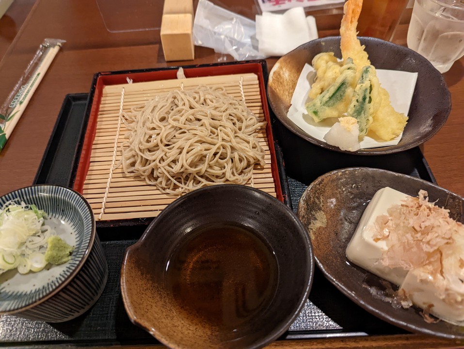 食事処の天せいろです