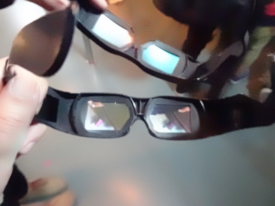 ３D眼鏡をかけて♪