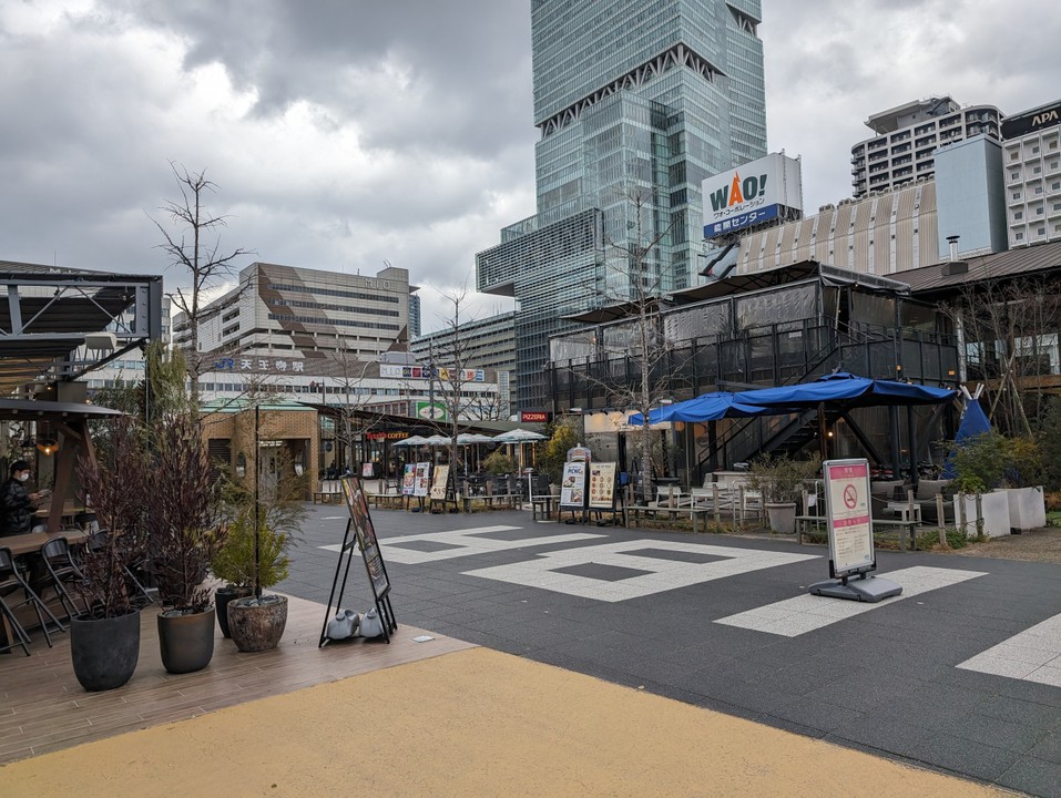 お店も多彩です