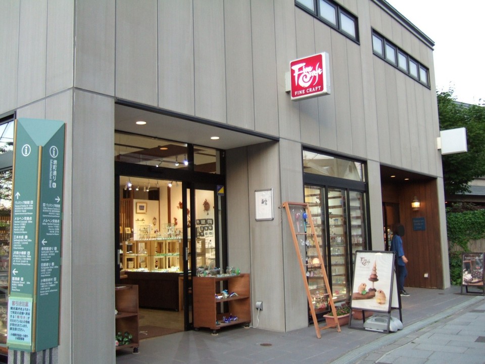 アトリエのようなお店です