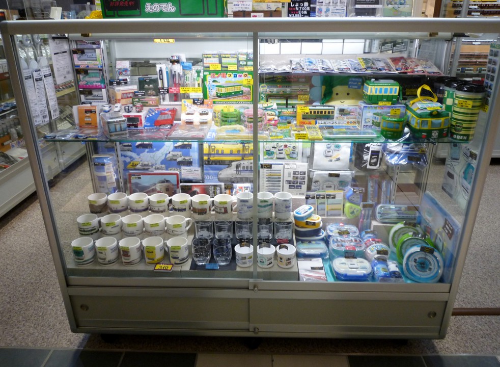 一般的な人が欲しくなるようなグッズも
