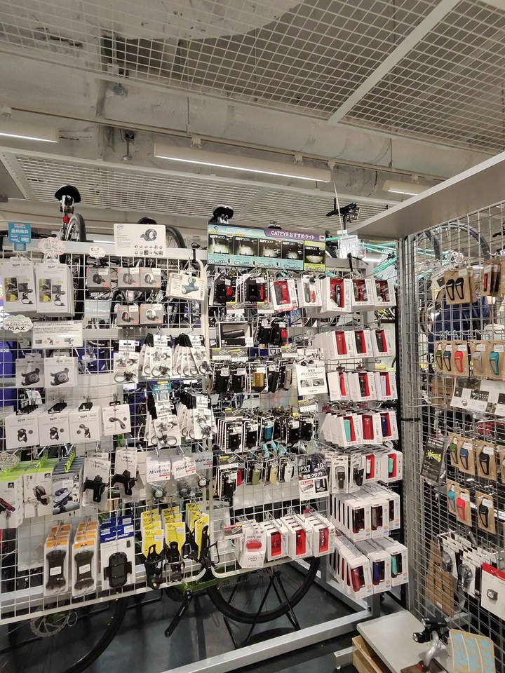 ワイズロード店内の様子