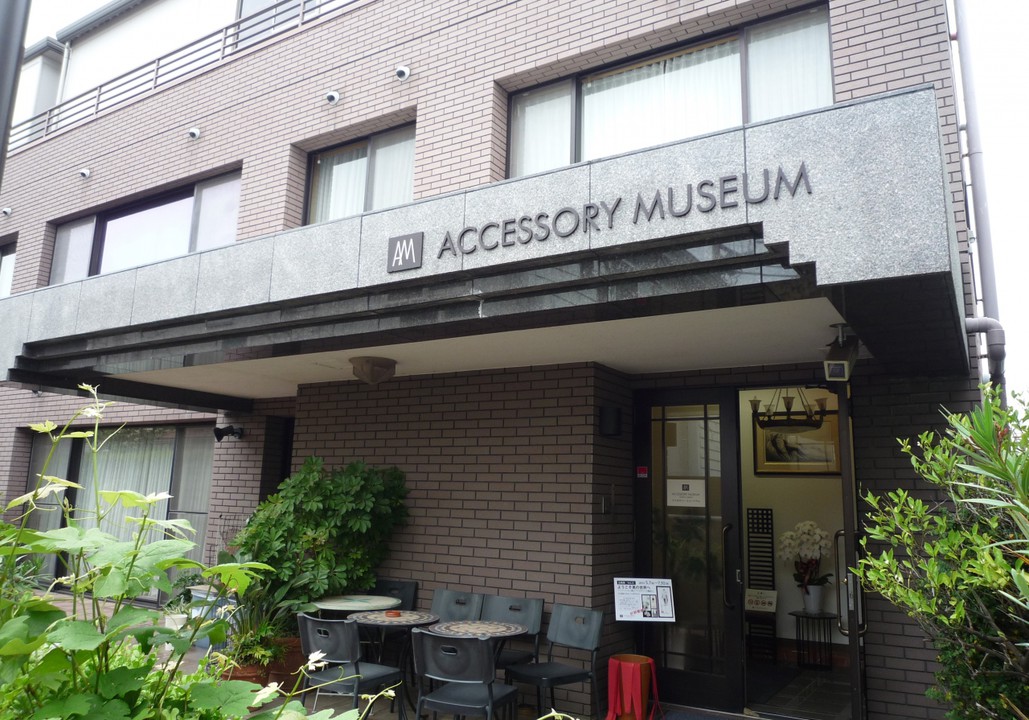 アクセサリーミュージアム　１階と２階