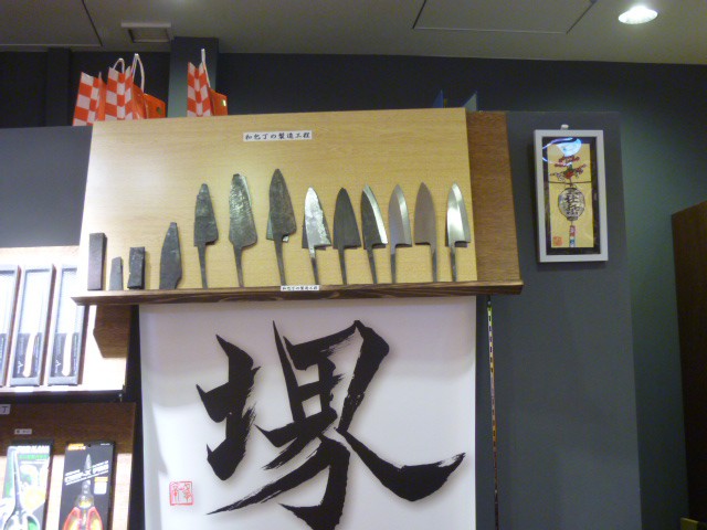 店内レイアウトもインパクトがあります。