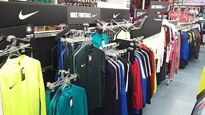 ときわスポーツ千葉店のナイキウェアコーナー