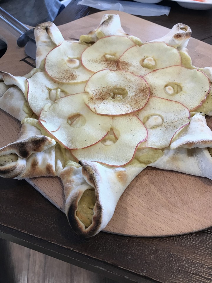 Farm to the tableのデザートピザ