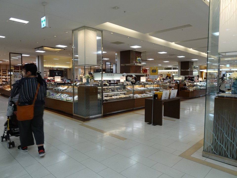 デパ地下で富山のお土産をゲット♪