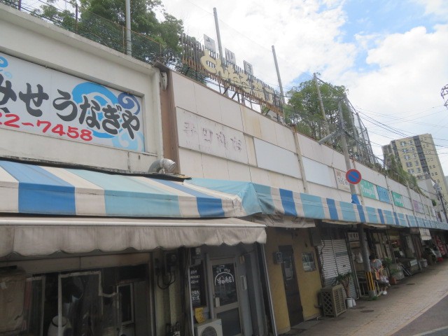 商店街です