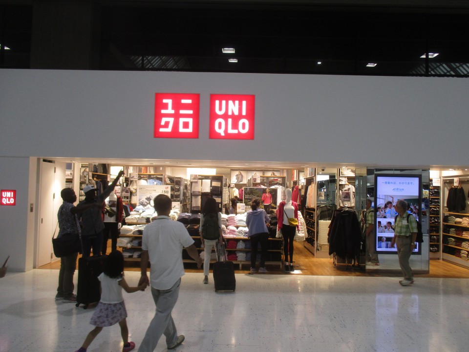 ユニクロ (成田空港第2ビル店)