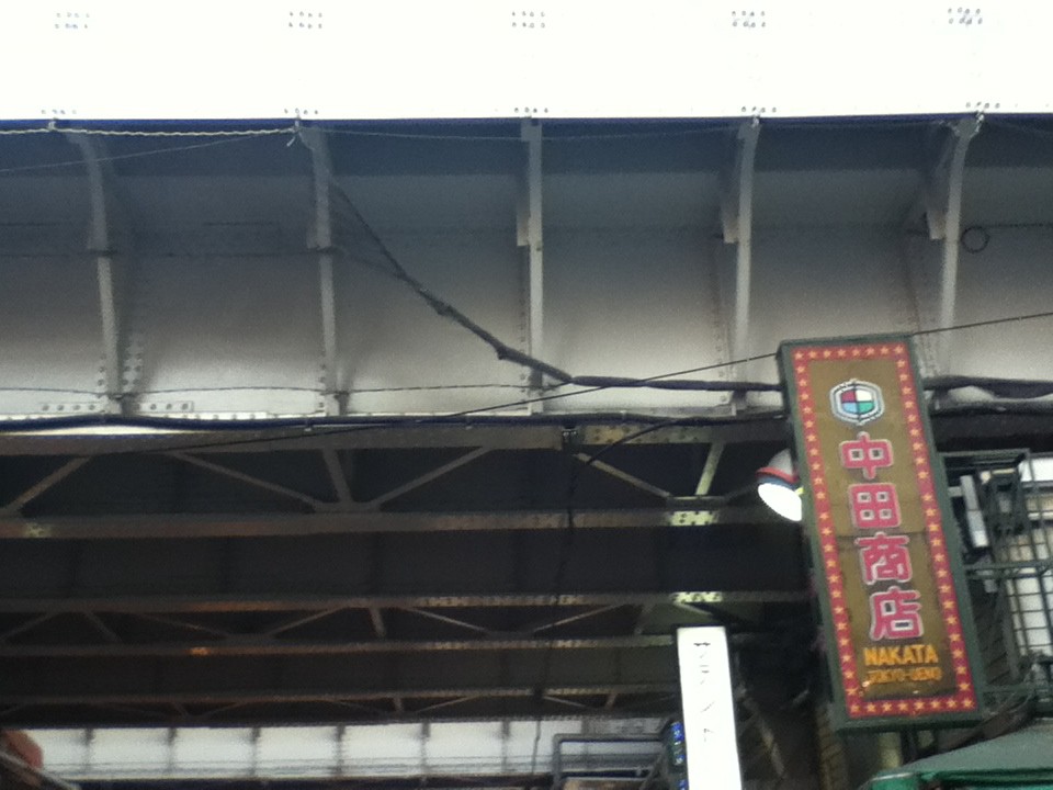 店頭付近
