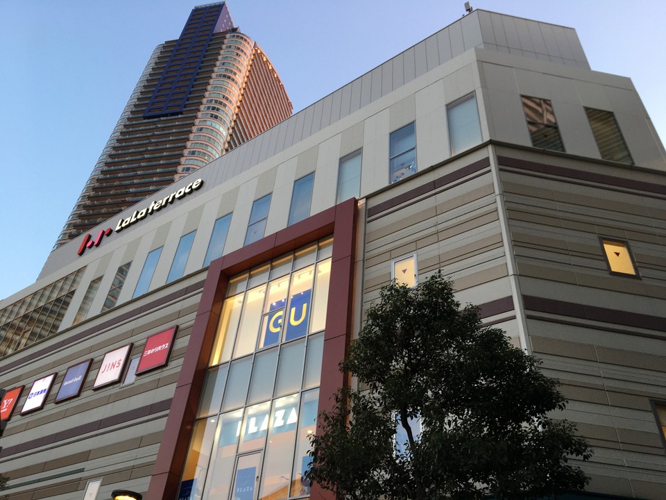 ４階建て